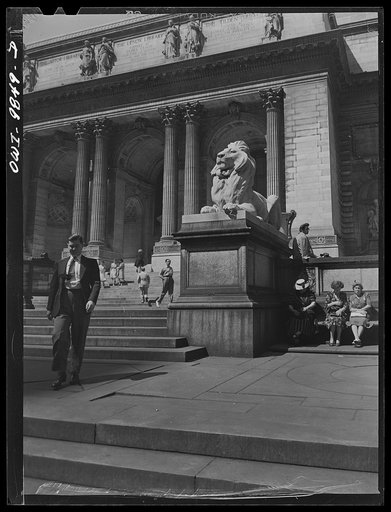 New York, New York. Public library at Fifth Avenue and Forty-first Street