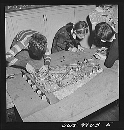 New York, New York. The Lincoln School of Teachers' College, Columbia University. Working on a relief model of New Amsterdam