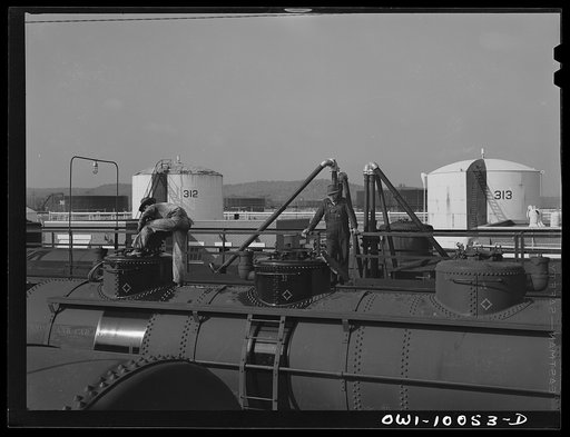 Tulsa, Oklahoma. Loading rack at the Mid-continent refinery