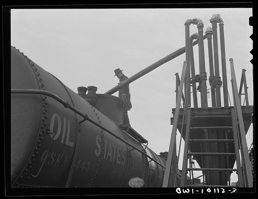 Tulsa, Oklahoma. Loading a tank car at the Mid-continent refinery