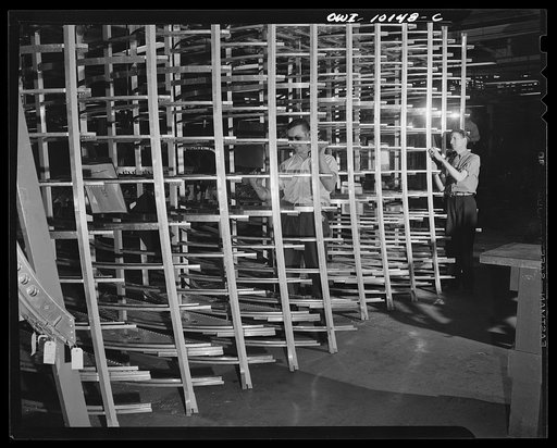 De Soto bomber plant. Detroit, Michigan. A bank of first assembly opearations on the crown center section