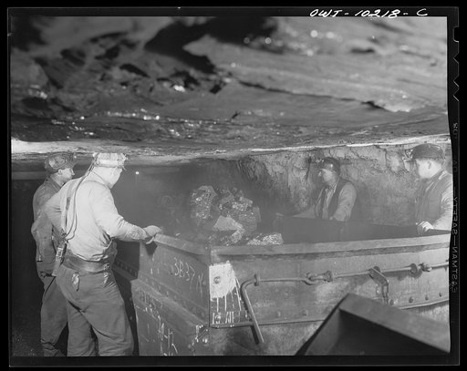 Pittsburgh, Pennsylvania (vicinity). Montour no. 4 mine of the Pittsburgh Coal Company. Mechanical loader filling "trip" with coal