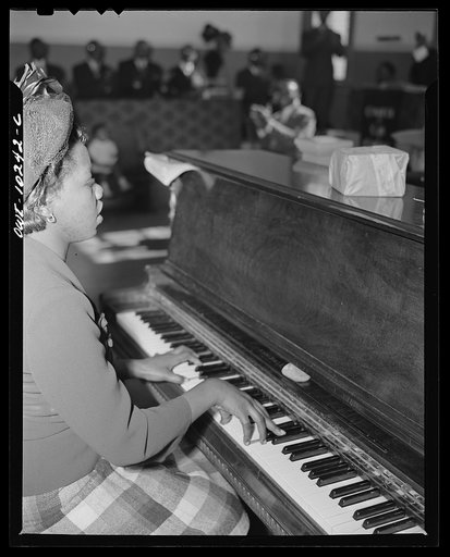 Washington, D.C. Pianist who accompanies the choir at the Church of God in Christ