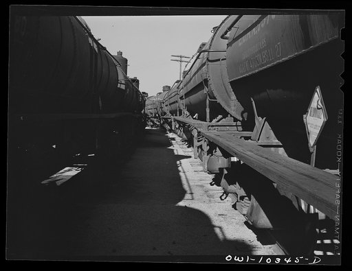 Tank cars at a gasoline plant loading rack