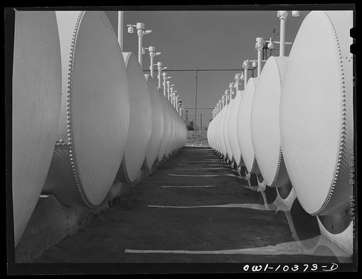 Battery for feed tanks at Phillips gasoline plant