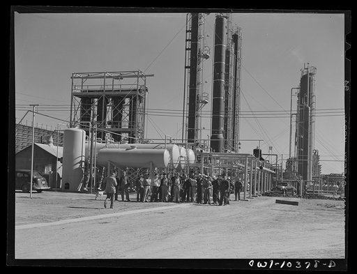 Employees at the Phillips gasoline plant