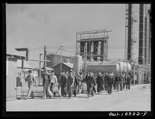 Change of shifts at the Phillips gasoline plant