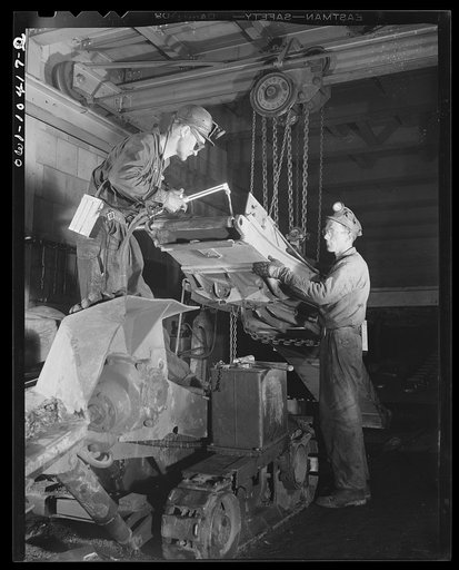 Pittsburgh, Pennsylvania (vicinity). Montour no. 4 mine of the Pittsburgh Coal Company. Wear and tear on equipment in the mines is tremendous and the war makes replacement nearly impossible, so machinery is being constantly re-built in the machine shop which is located within the mine many thousands