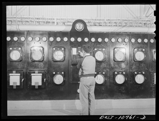 Oklahoma City, Oklahoma. Control board in the pump room at Phillips gasoline plant