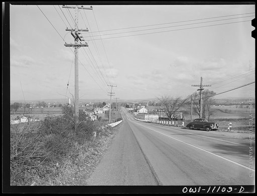 Lititz, Pennsylvania. The Lancaster to Lititz road as it enters Lititz
