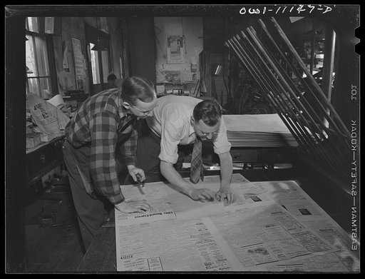 Lititz, Pennsylvania. Press room of the Lititz Record-express. Making first corrections