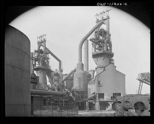 Hanna furnaces of the Great Lakes Steel Corporation. Detroit, Michigan. General view of two blast furnaces