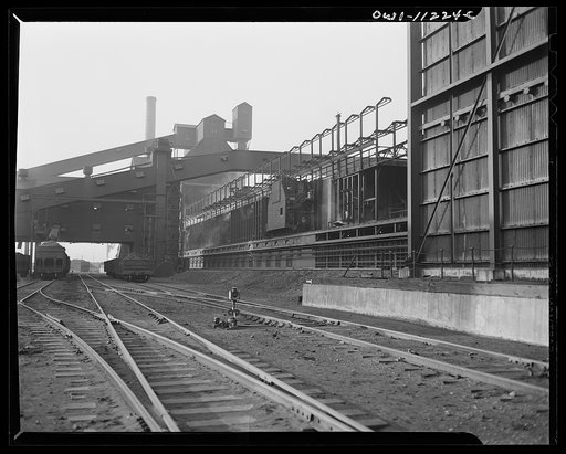 Hanna furnaces of the Great Lakes Steel Corporation. Coke ovens