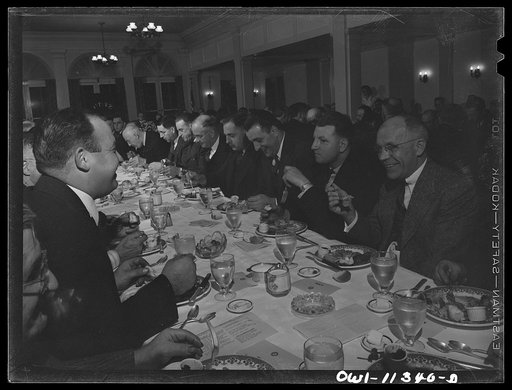Lititz, Pennsylvania. Lititz Rotary Club dinner. Mr. M.C. Demmy, principal of the school and president of Chamber of Commerce is at the right