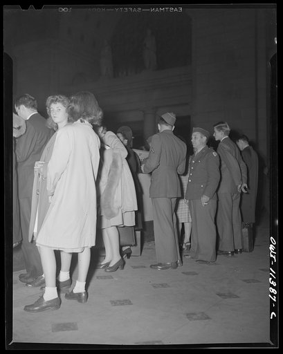 Washington, D.C. Civilians and soldiers at the ticket window at the Union Station