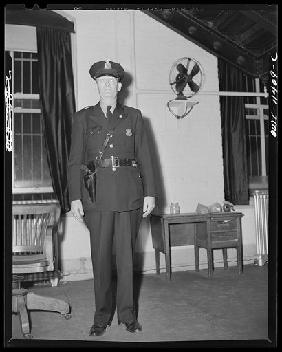 Washington, D.C. Guard at the Auditors Building