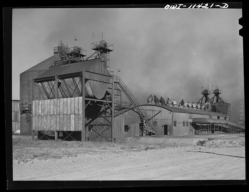 Sunray, Texas. Carbon black plant