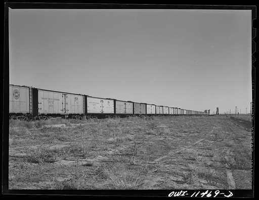 Texhoma, Texas. Train of refrigerator cars entering Texhoma