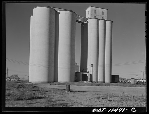 Stratford, Texas. Grain elevators