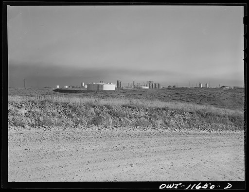 Phillips refinery. Borger, Texas