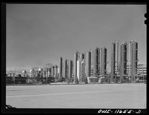 Phillips gasoline plant. Borger, Texas. Fractionating towers