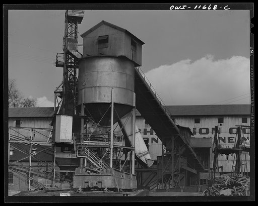 Untitled photo, possibly related to: Pittsburgh, Pennsylvania (vicinity). Montour no. 4 mine of the Pittsburgh Coal Company. Change of shift