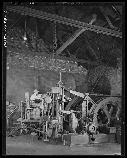 Pittsburgh, Pennsylvania (vicinity). Montour no. 4 mine of the Pittsburgh Coal Company. Hoist in the tipple house
