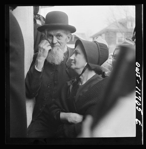 Lititz, Pennsylvania. A Mennonite and his wife at a public sale