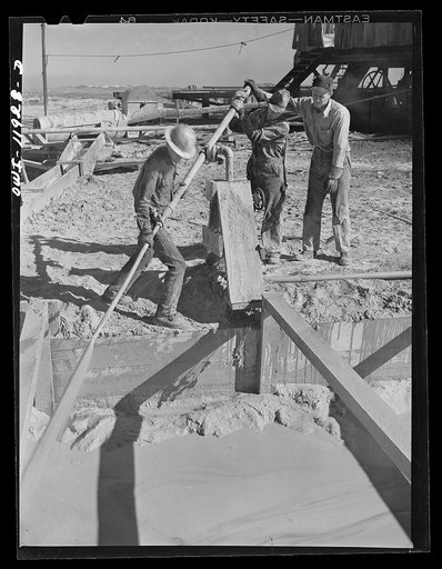 Untitled photo, possibly related to: Andrews County, Texas. Derrick builders at lunch