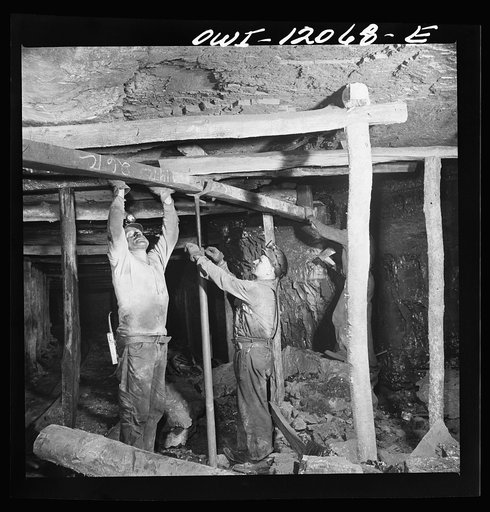 Pittsburgh, Pennsylvania (vicinity). Montour no. 4 mine of the Pittsburgh Coal Company. Timbering