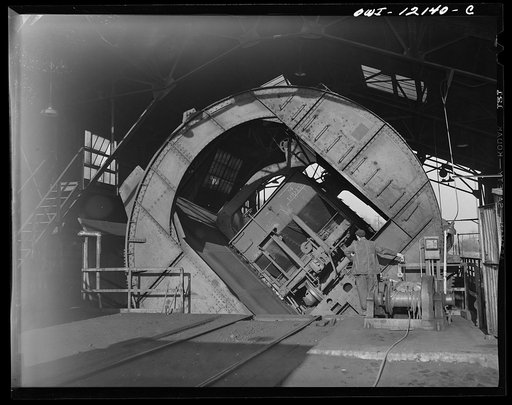 Pittsburgh, Pennsylvania (vicinity). Montour no. 4 of the Pittsburgh Coal Company. Rotary dump which empties coal cars