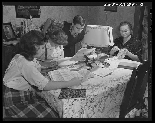 Pittsburgh, Pennsylvania (vicinity). Montour no. 4 mine of the Pittsburgh Coal Company. Jo Patenesky's family