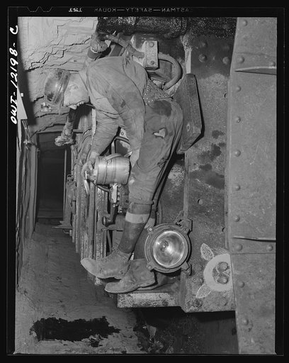 Pittsburgh, Pennsylvania (vicinity). Montour no. 4 mine of the Pittsburgh Coal Company
