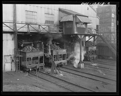 Pittsburgh, Pennsylvania (vicinity). Champion no. 1 cleaning plant