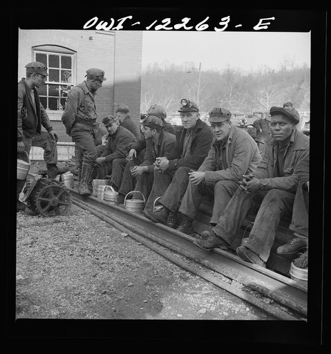 Pittsburgh, Pennsylvania (vicinity). Montour no. 4 mine of the Pittsburgh Coal Company. Waiting for the noon shift