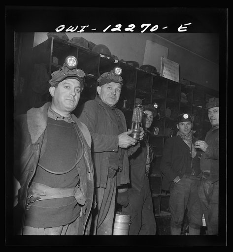 Pittsburgh, Pennsylvania (vicinity). Montour no. 4 mine of the Pittsburgh Coal Company. Miners getting their head and safety lamps