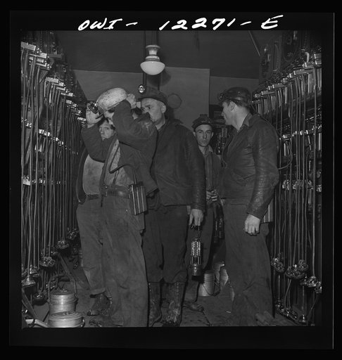 Pittsburgh, Pennsylvania (vicinity). Montour no. 4 mine of the Pittsburgh Coal Company. Miners getting their head and safety lamps