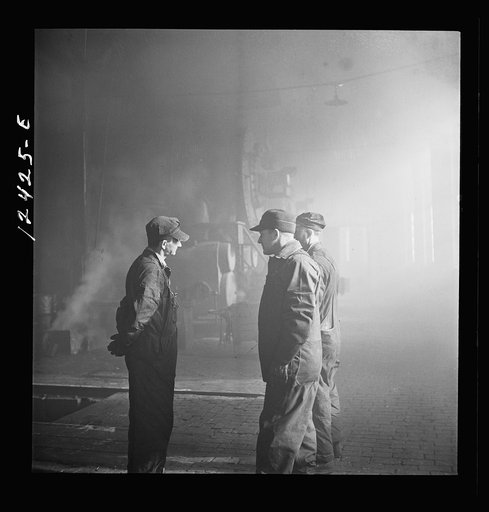 Chicago, Illinois. In the roundhouse at a Chicago and Northwestern Railroad yard