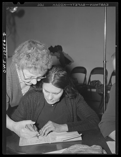 New York, New York. Class in citizenship and English for Italians given free of charge at the Hudson Park Library on Seventh Avenue near Bleecker Street