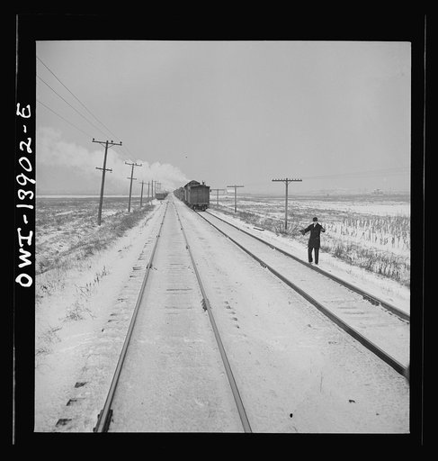 Freight operations on the Indiana Harbor Belt railroad between Chicago, Illinois and Hammond, Indiana. On their way back, the crew stops twenty minutes for dinner