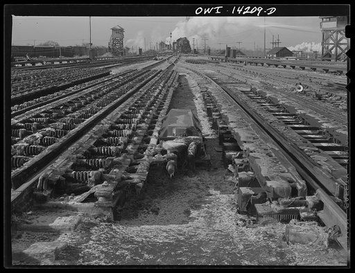 Looking toward the hump of the Indiana Harbor Belt railroad. In the foreground are some of the retarders