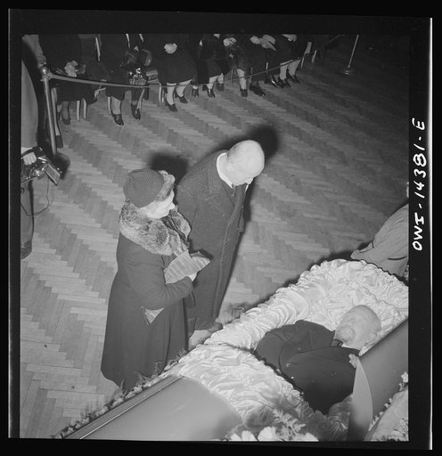 New York, New York. Mourners at the funeral of Carlo Tresca, the Italian anarchist publisher of Il Martello, who was murdered on Fifth Avenue. The funeral was held in Manhattan Center and was attended by over 5000 anti-facists
