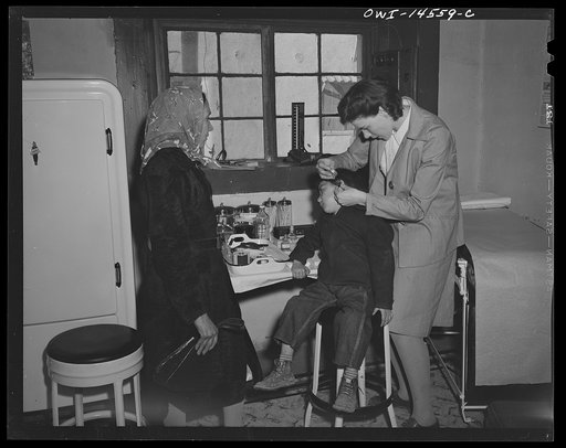 Penasco, New Mexico. Marjorie Muller, nurse of the clinic operated by the Taos County cooperative health association