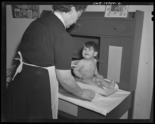 Penasco, New Mexico. Well baby clinic operated by the Taos County cooperative health association