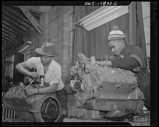 Daytona Beach, Florida. Bethune-Cookman College. NYA (National Youth Administration) students receiving training in automobile mechanics