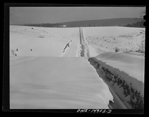Pennsylvania section of the war emergency twenty-four inch pipeline to carry oil from Texas fields to eastern refineries, completed in July 1943. Pipe laid in the ditch, ready to be covered over