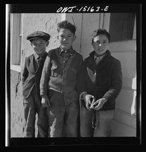 Chacon, Mora County, New Mexico. School children