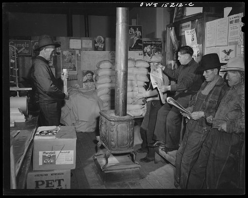 Trampas, Taos County, New Mexico. A store