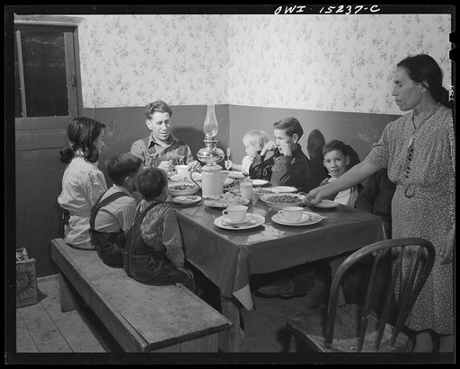 Trampas, New Mexico. Supper time at the home of Juan Lopez, the majordomo (mayor) [i.e., steward