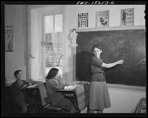 Trampas, New Mexico. Grade school